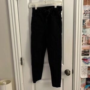 American Eagle Black skinny jeans - size 2 short